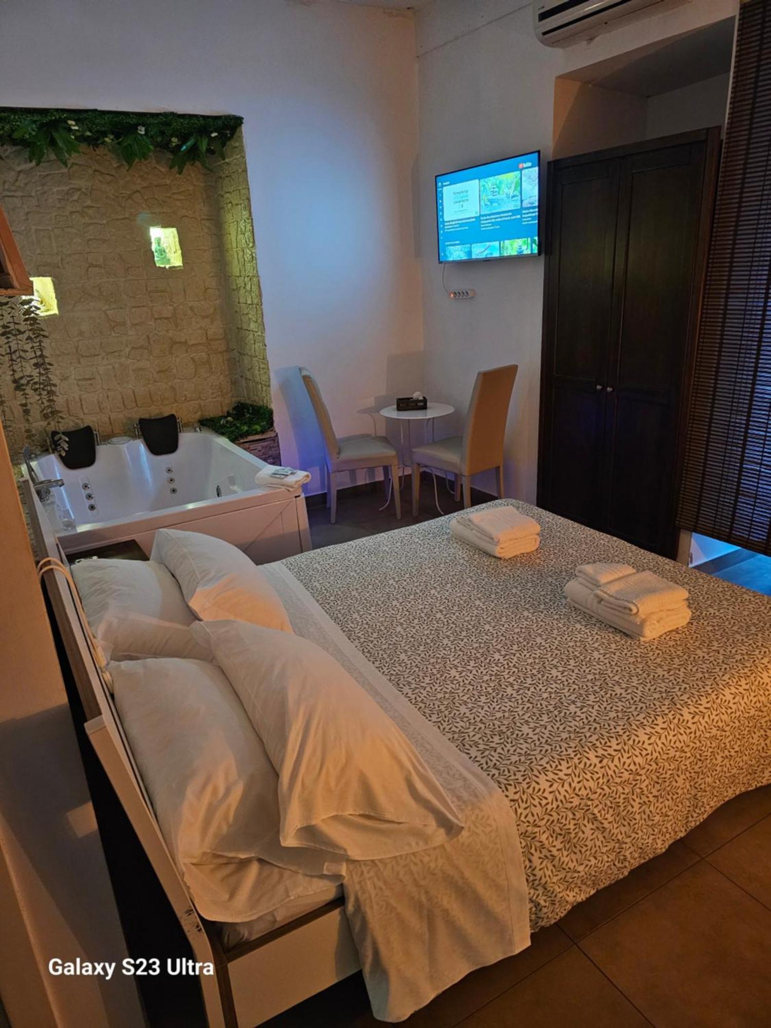 B&B Napoli Centrale Room&Jacuzzi Dış mekan fotoğraf