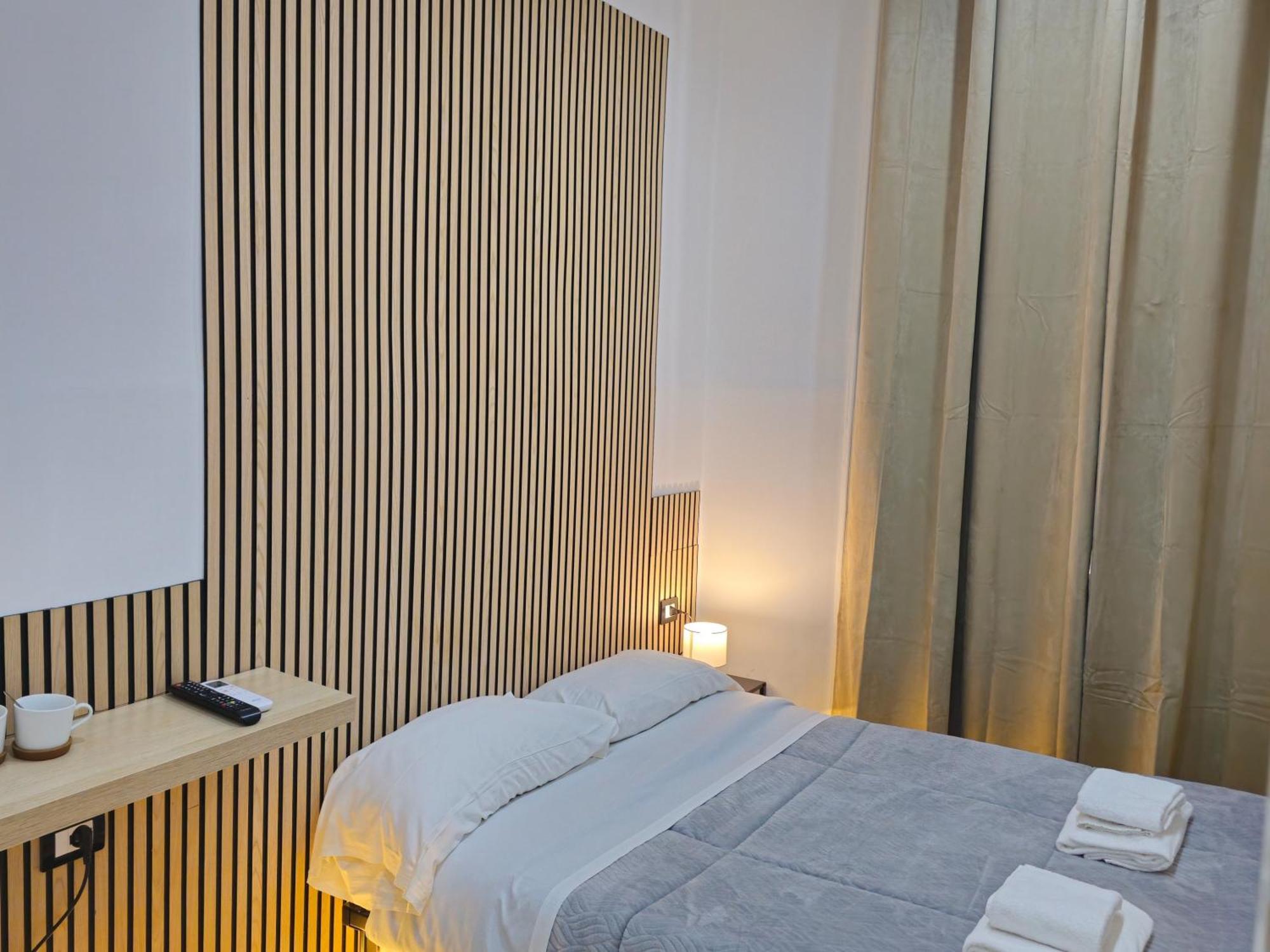 B&B Napoli Centrale Room&Jacuzzi Dış mekan fotoğraf