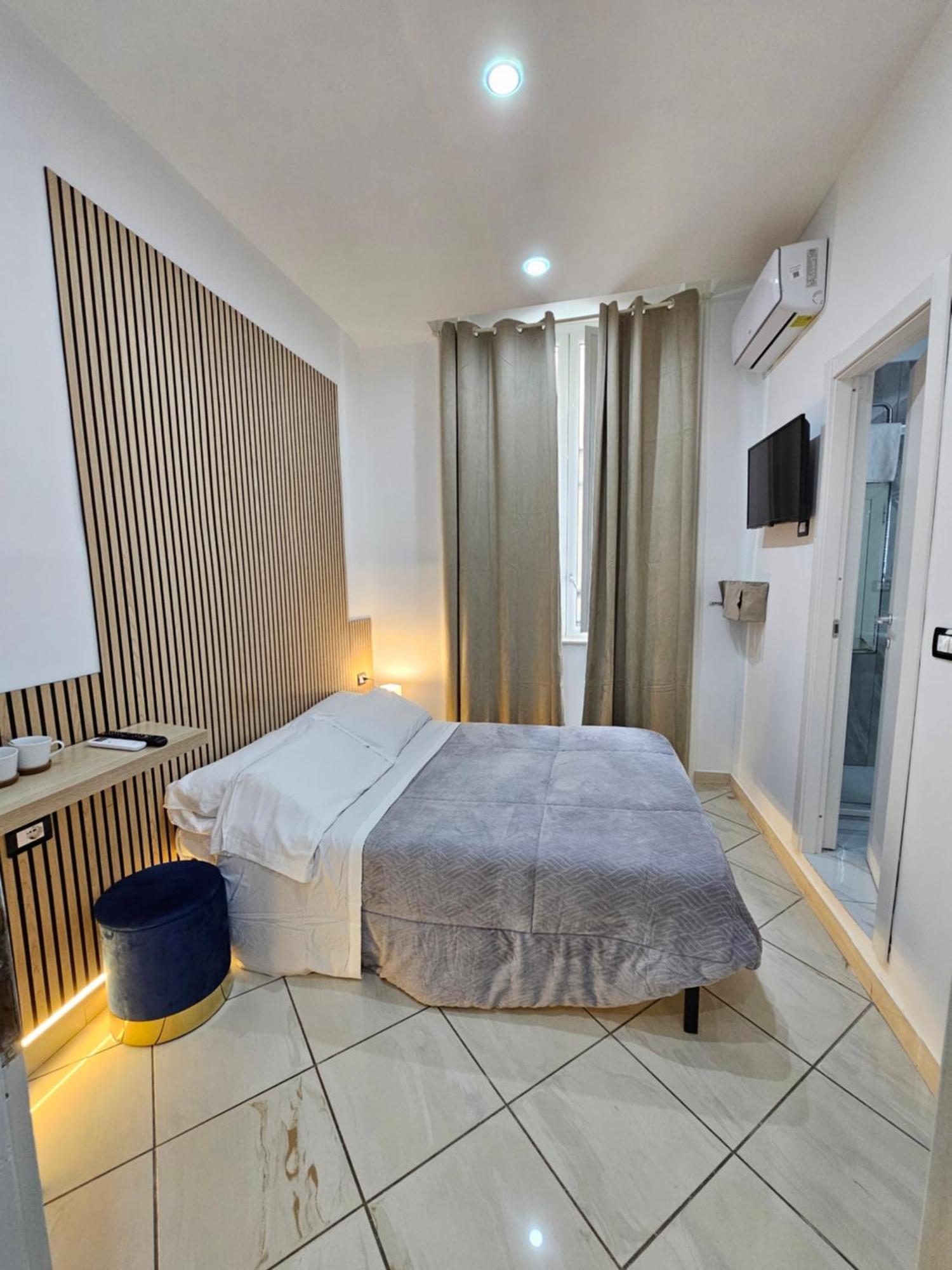 B&B Napoli Centrale Room&Jacuzzi Dış mekan fotoğraf
