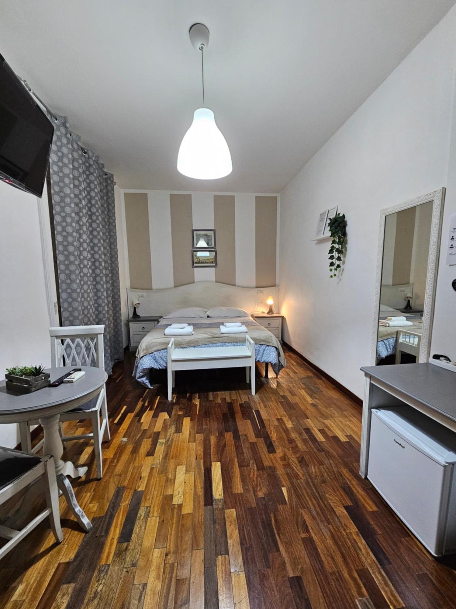 B&B Napoli Centrale Room&Jacuzzi Dış mekan fotoğraf