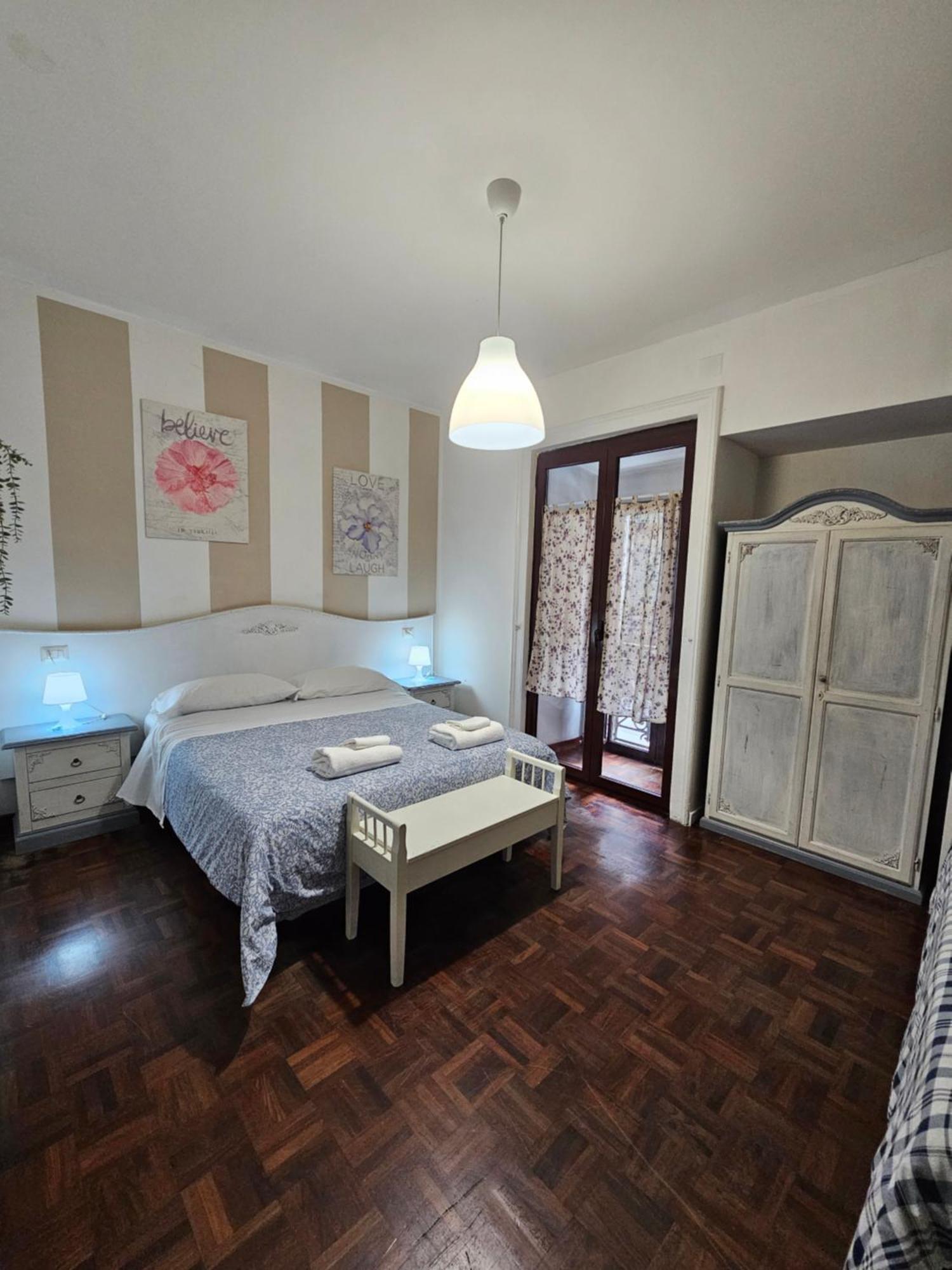 B&B Napoli Centrale Room&Jacuzzi Dış mekan fotoğraf